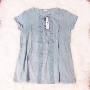 NWT | blue tee